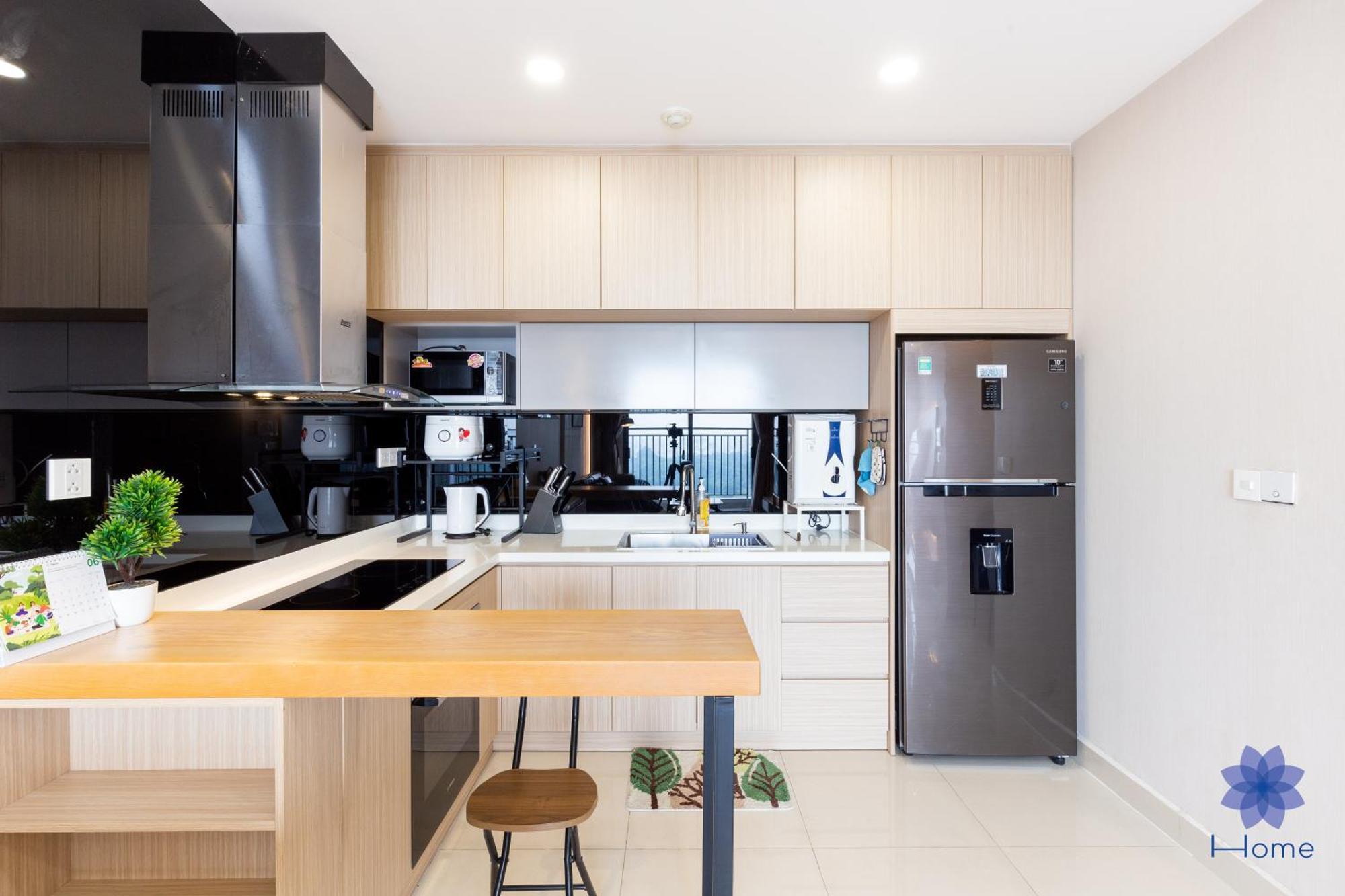Home, Cosy&luxury - 5mins To Airport, Free Pool&gym, Airport Pick Up Service TP. Hồ Chí Minh